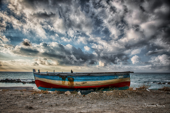 Travel Images Boat on a Beach Sicily Johannes Frank