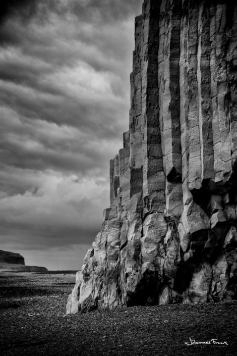 Black and White Photography Johannes Frank Reynisfjara beach and columnar rocks